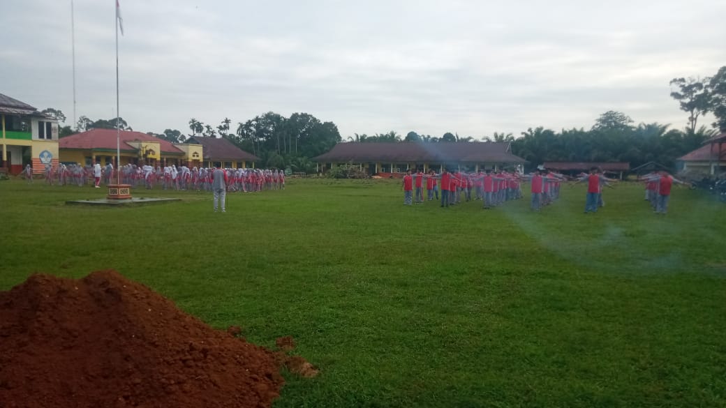 Senam  Menuju Generasi  sehat.