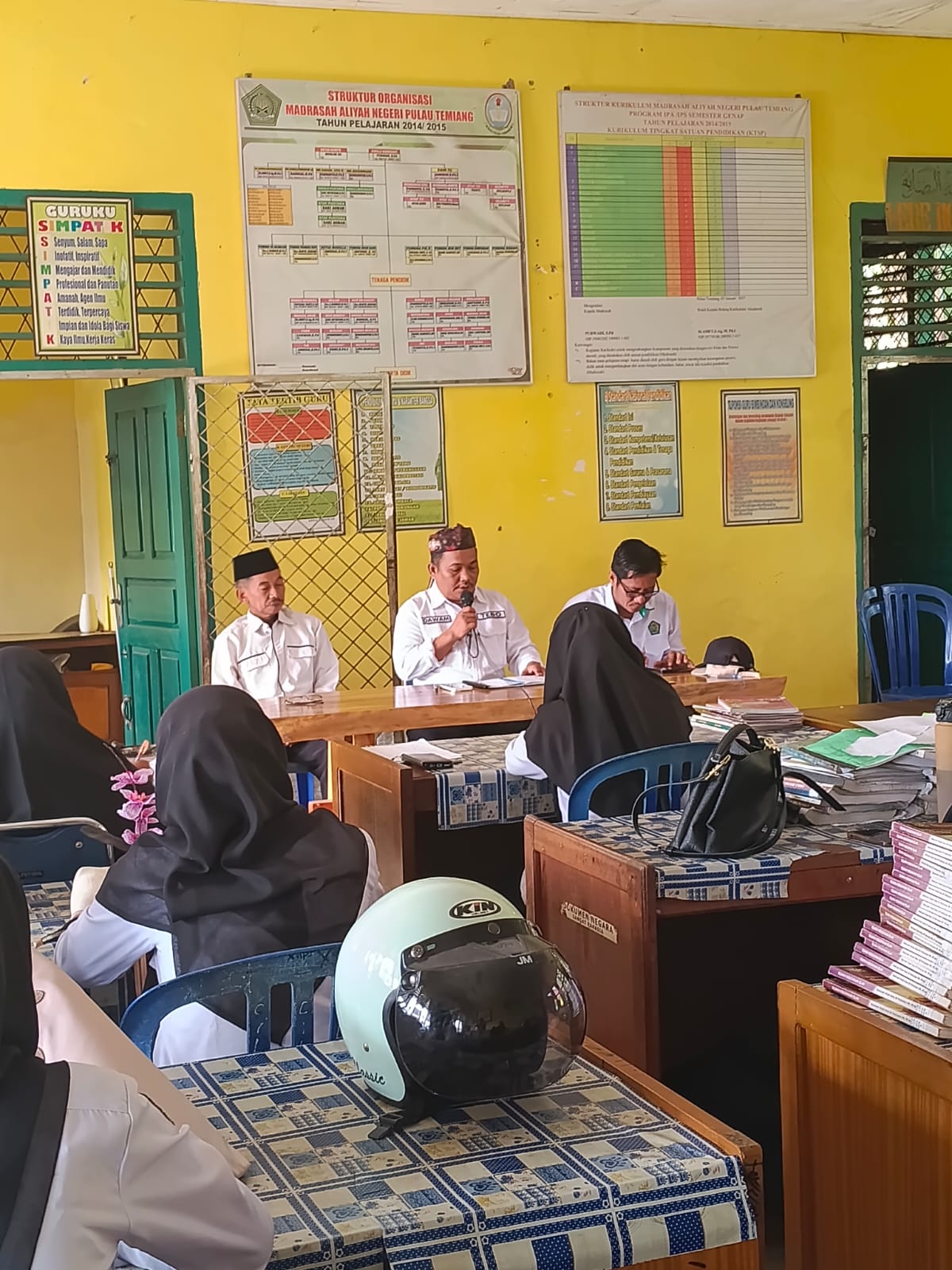 MAN 1 Tebo Gelar Briefing Pemantapan HUT RI ke 80, Fokus Pada Drama Kolosal.
