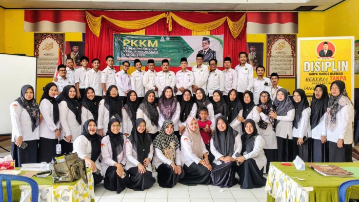 Sukses dan Penuh Semangat, MAN 1 Tebo Menyelesaikan Penilaian Kinerja Kepala Madrasah (PKKM) Tahun 2025