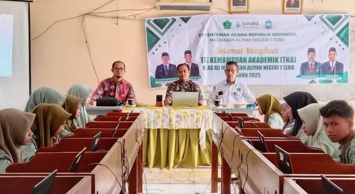 Penuh Semangat dan Fokus: Siswa Kelas XII MAN 1 Tebo Ikuti Tes Kemampuan Akademik (TKA)