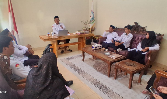 Perkuat Kinerja dan Integritas, Seluruh Tenaga Kependidikan MAN 1 Tebo Ikuti Pembinaan Khusus