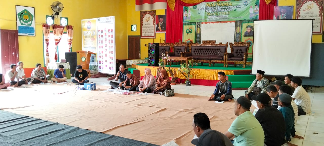 MAN 1 TEBO Gelar Rapat Komite Madrasah, Sosialisaikan Tata Tertib dan Program Tahun Ajaran 2025/2026 MAN 1 TEBO Gelar Rapat Komite Madrasah, Sosialisaikan Tata Tertib dan Program Tahun Ajaran 2025/2026