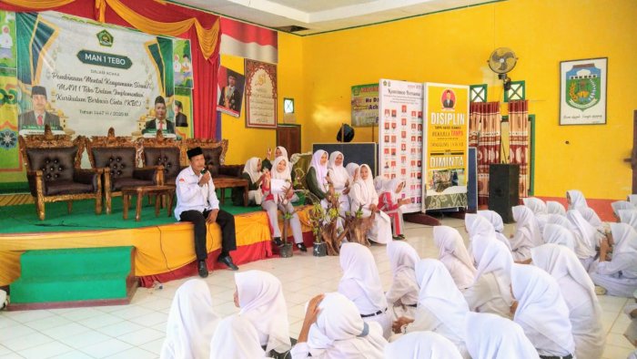 MAN 1 Tebo Siapkan Generasi Penerus: Ratusan Siswa X Ikuti Sosialisasi Penerimaan Tamu Ambalan