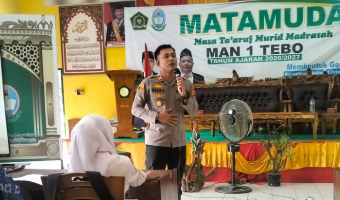 Hari Ke-2 Matamuda MAN 1 Tebo, Gandeng Polsek dan Puskesmas Tebo Ulu, Bekali Siswa Baru Edukasi Hukum dan Kesehatan Hari Ke-2 Matamuda MAN 1 Tebo, Gandeng Polsek dan Puskesmas Tebo Ulu, Bekali Siswa Baru Edukasi Hukum dan Kesehatan