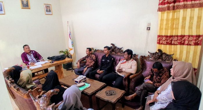 Kepala MAN 1 Tebo Tekankan Peningkatan Kinerja: Disiplin Jam Pelajaran dan Gerak Aktif Staf